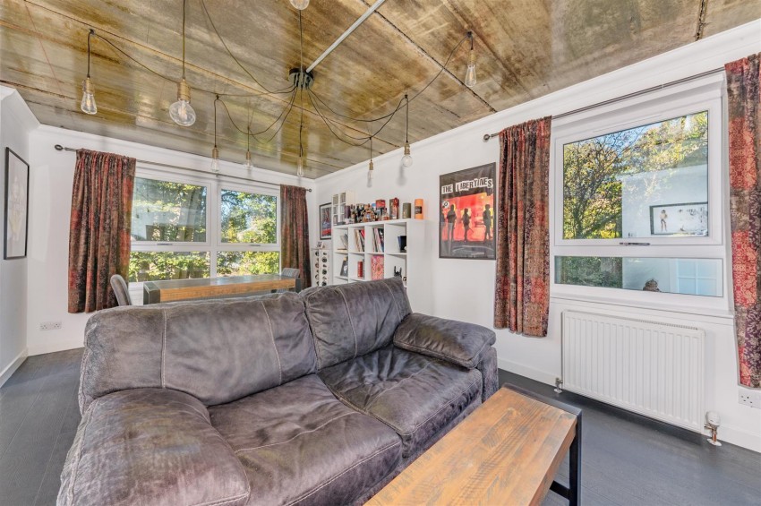 Images for Shepherds Loan, Dundee