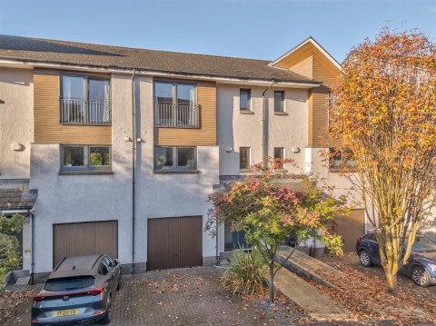 View Full Details for 15, Dudhope Gardens, Dundee