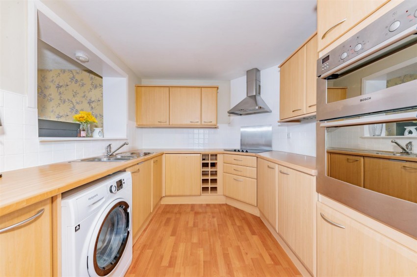 Images for Peebles Drive, Dundee