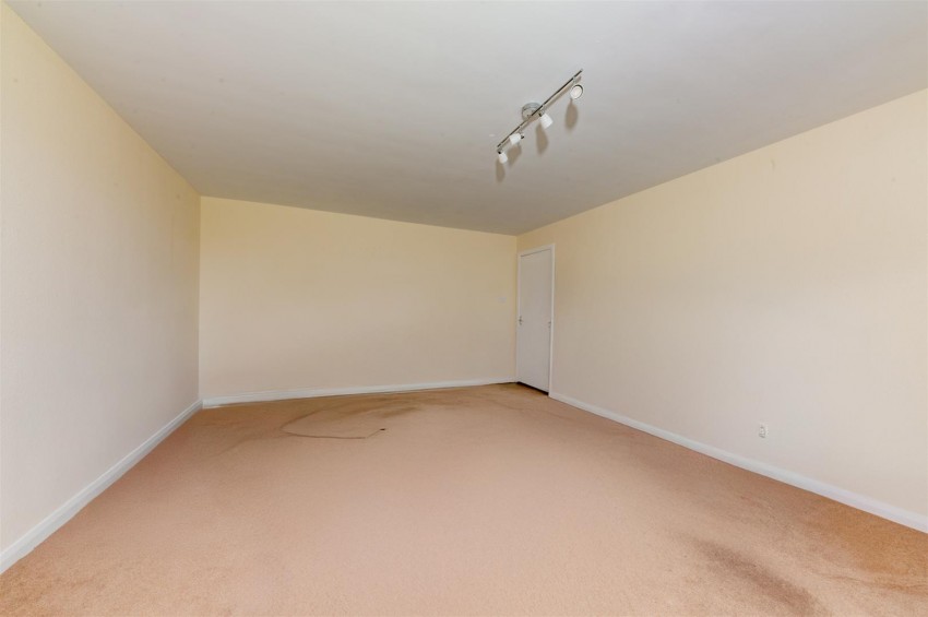 Images for Woodland Way, Kingoodie, Invergowrie, Dundee