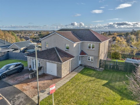 View Full Details for 20, Ballumbie Gardens, Dundee