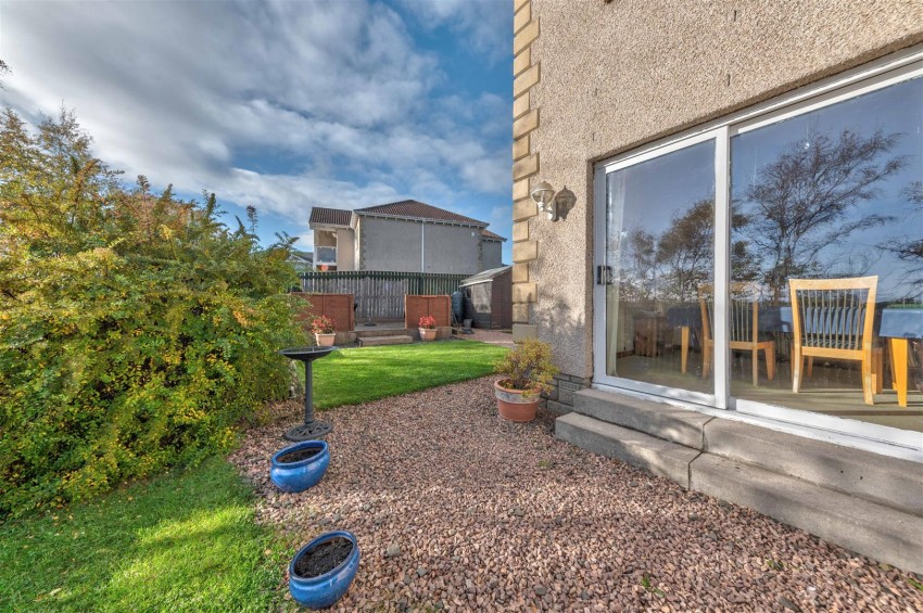 Images for Ballumbie Gardens, Dundee