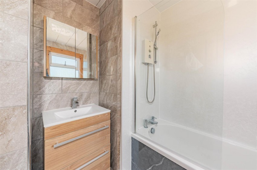 Images for Millhall Crescent, Dundee