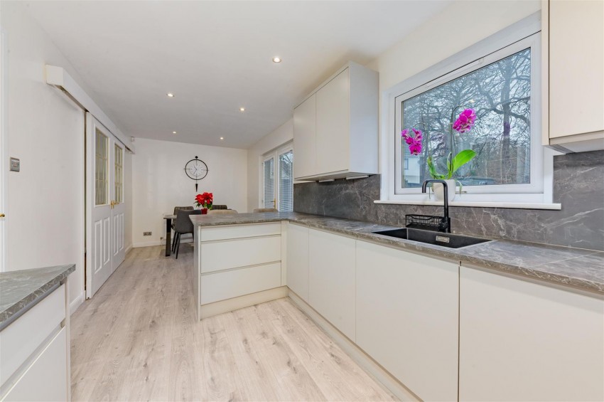 Images for Millburn Gardens, Dundee