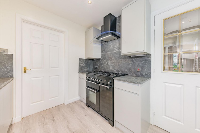 Images for Millburn Gardens, Dundee