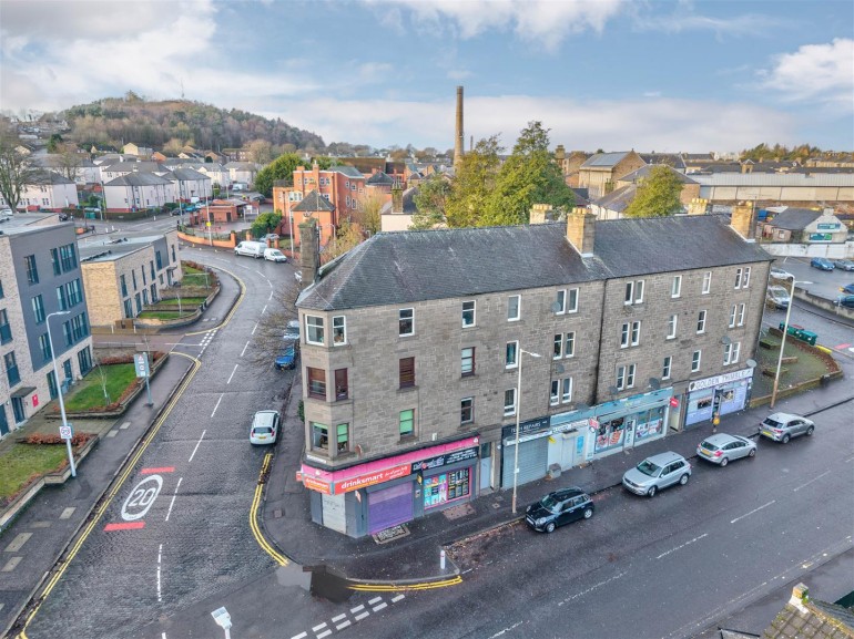 1/R, 102, Strathmartine Road, Dundee