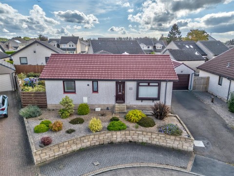 View Full Details for 29, Blacklaw Drive Birkhill