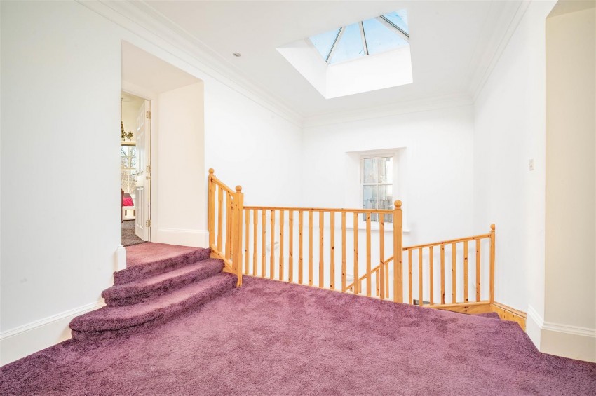 Images for Mcvicars Lane, Dundee