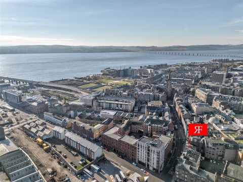 View Full Details for 104, Seagate, Dundee