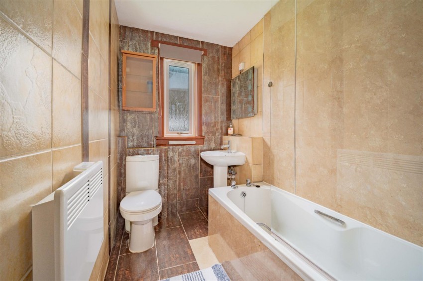 Images for Pentland Crescent, Dundee