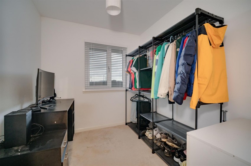 Images for Ballumbie Rise Gardens, Dundee