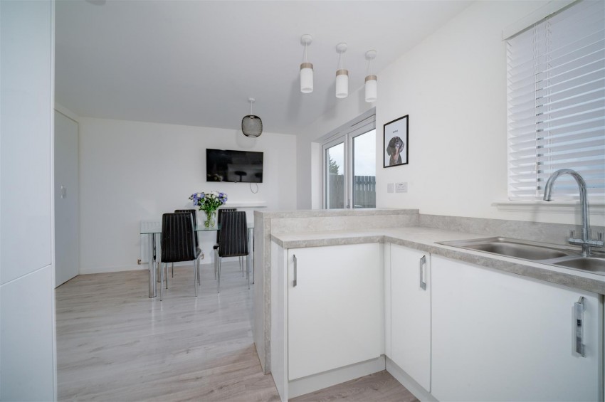 Images for Ballumbie Rise Gardens, Dundee