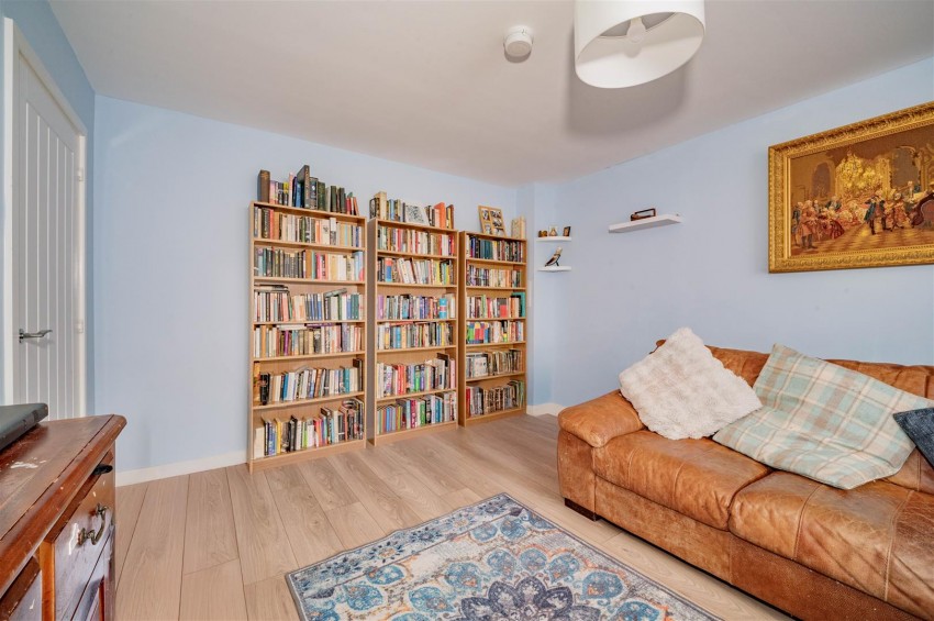 Images for Adam Crescent Dundee
