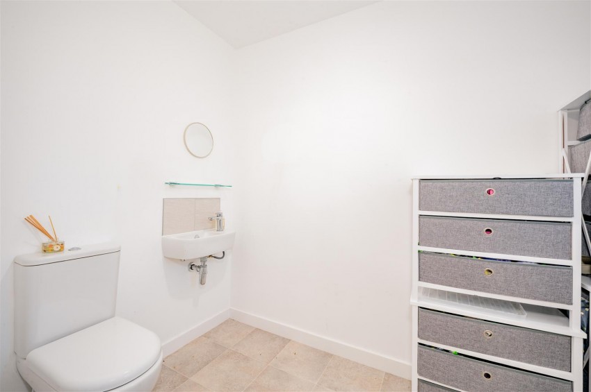 Images for Adam Crescent Dundee