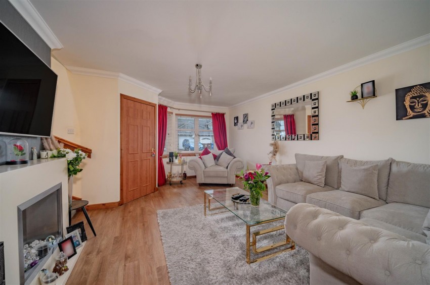 Images for Ballumbie Gardens Dundee