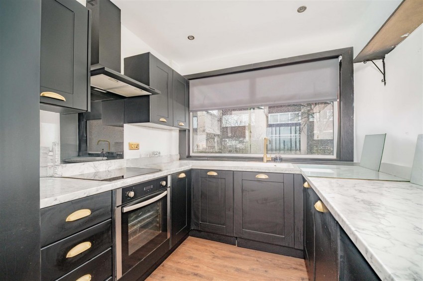 Images for Tweed Crescent, Dundee