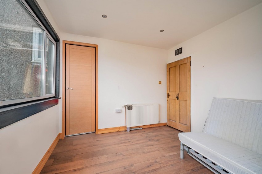 Images for Tweed Crescent, Dundee