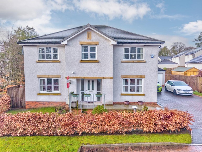 11, Red Squirrel Way, Liff