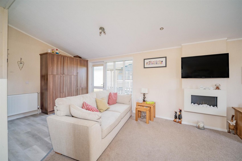 Images for South Bridgend, Crieff