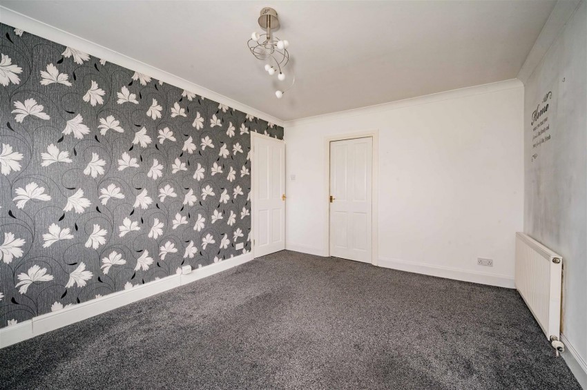 Images for Kinneff Crescent, Dundee