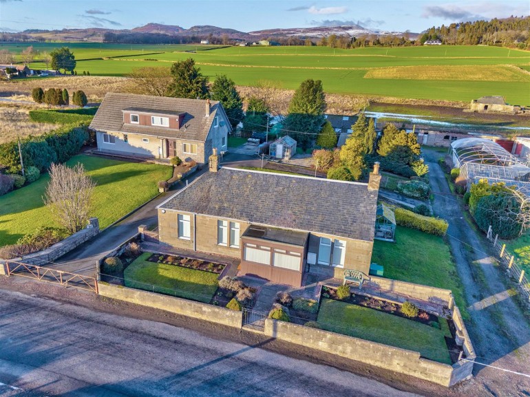 Lochmill Cottage, Rosemill Road, Bridgefoot, Dundee