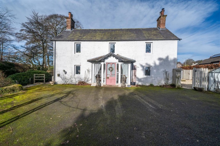 Lochmill House, Lochmill, Kirriemuir