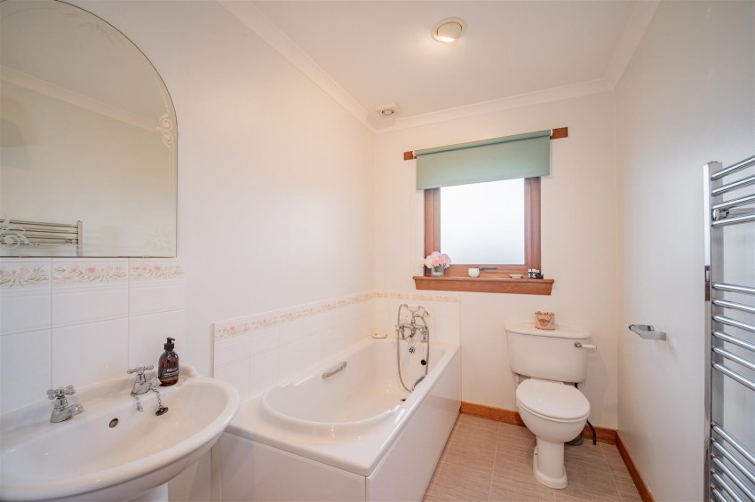 Images for Alyth Road, Meigle, Blairgowrie