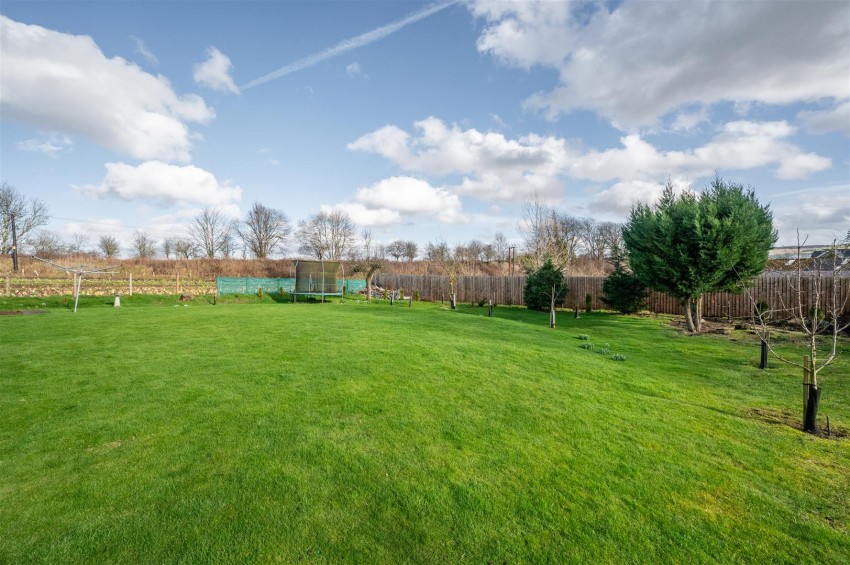 Images for Alyth Road, Meigle, Blairgowrie