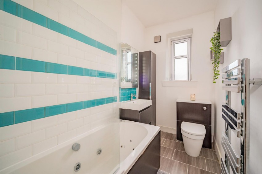 Images for Post Box Road, Birkhill, Dundee