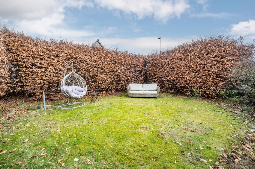 Images for Post Box Road, Birkhill, Dundee