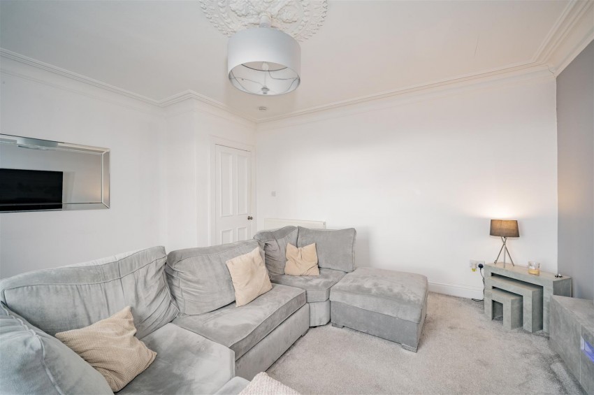 Images for Post Box Road, Birkhill, Dundee