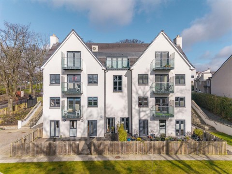 View Full Details for 1D, Gardyne Road, Broughty Ferry, Dundee