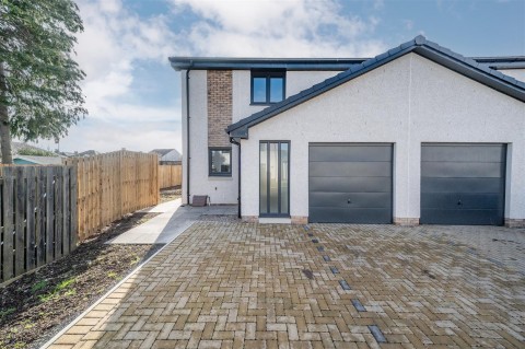 View Full Details for 15, Newtyle Lane, Dundee