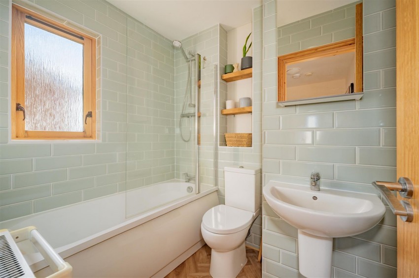 Images for Black Devon Place, Inchture, Perth