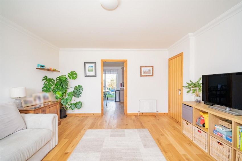 Images for Black Devon Place, Inchture, Perth