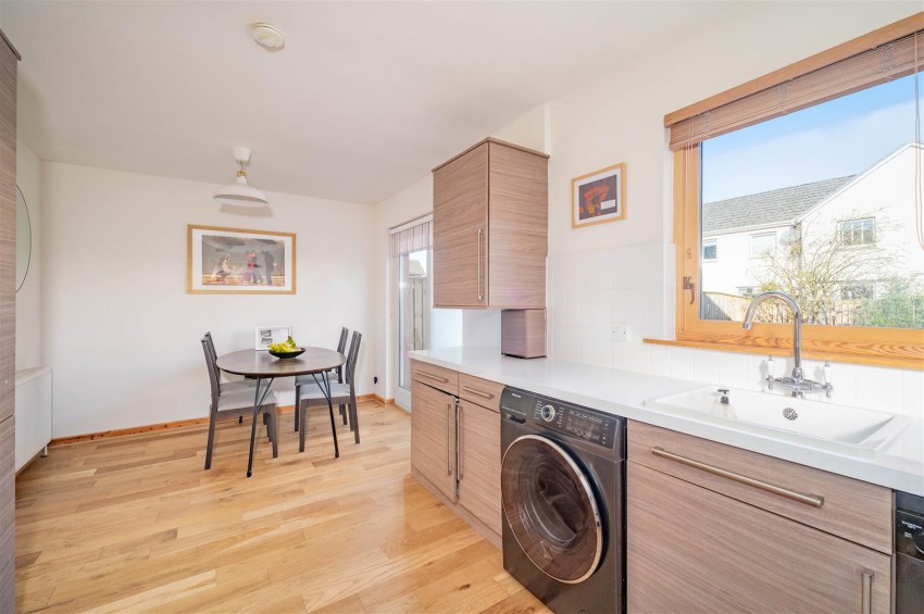 Images for Black Devon Place, Inchture, Perth