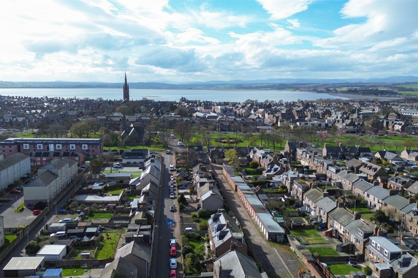 Images for Christies Lane, Montrose