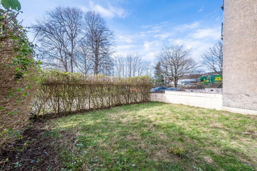 Images for Denhead Crescent, Dundee