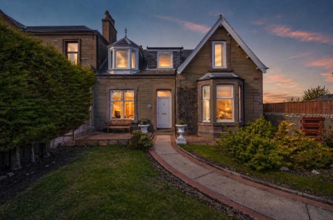View Full Details for 9, Links Parade, Carnoustie