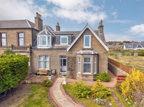View Full Details for 9, Links Parade, Carnoustie