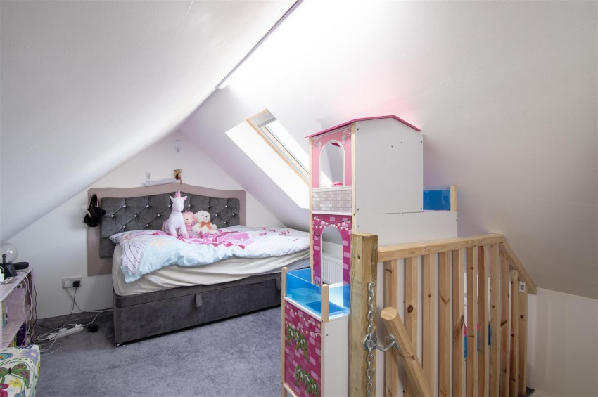 Images for Ledyatt Cottage Lundie