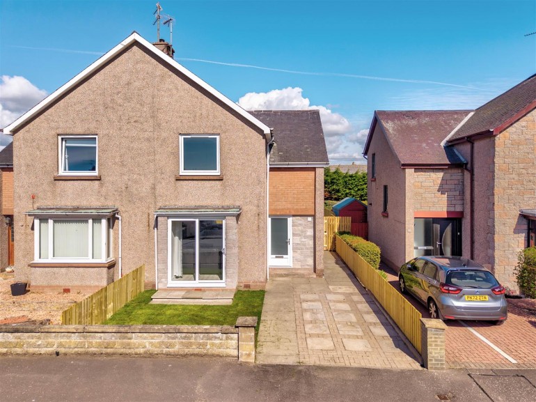 40, Lowson Avenue, Carnoustie