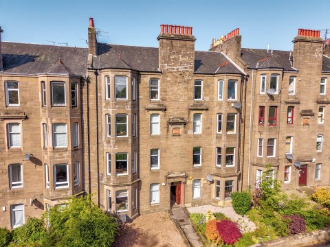 View Full Details for 1/L, 10, 1/L, 10, Baxter Park Terrace Dundee, DD4 6NN