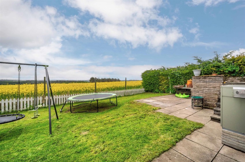 Images for Kinnaird Cottage, Auchterhouse, Dundee
