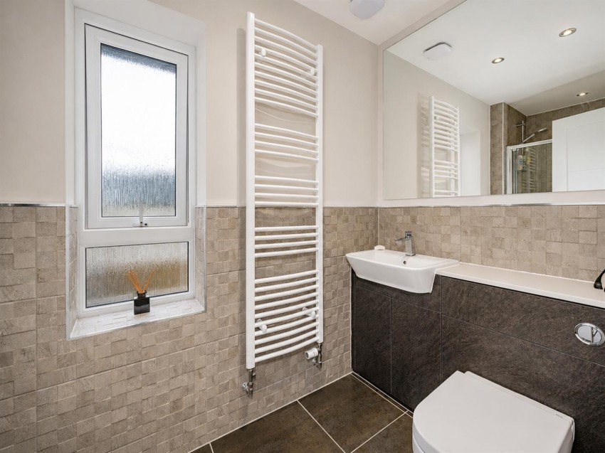 Images for Grayburn Loan, Dundee