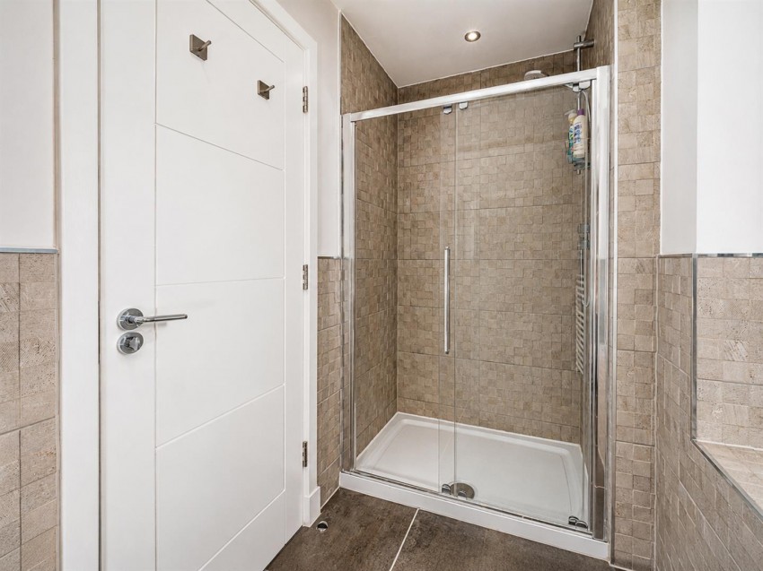 Images for Grayburn Loan, Dundee