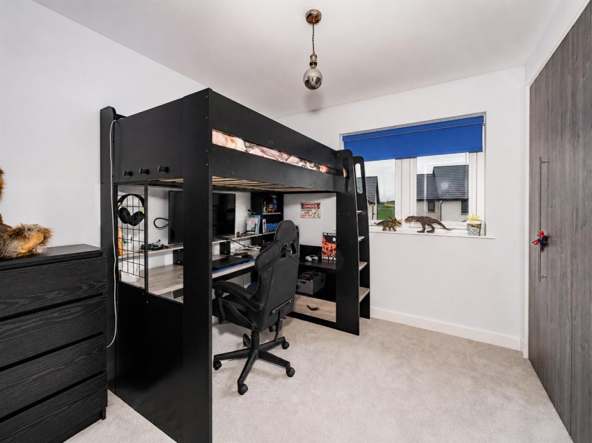 Images for Grayburn Loan, Dundee