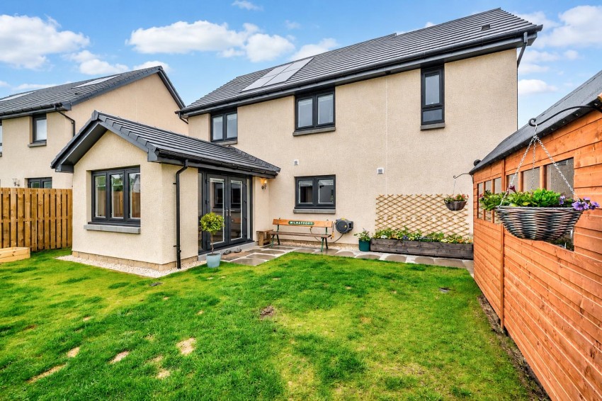 Images for Grayburn Loan, Dundee