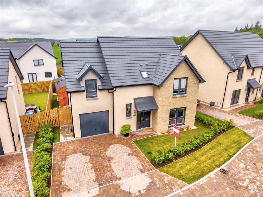 Images for Grayburn Loan, Dundee