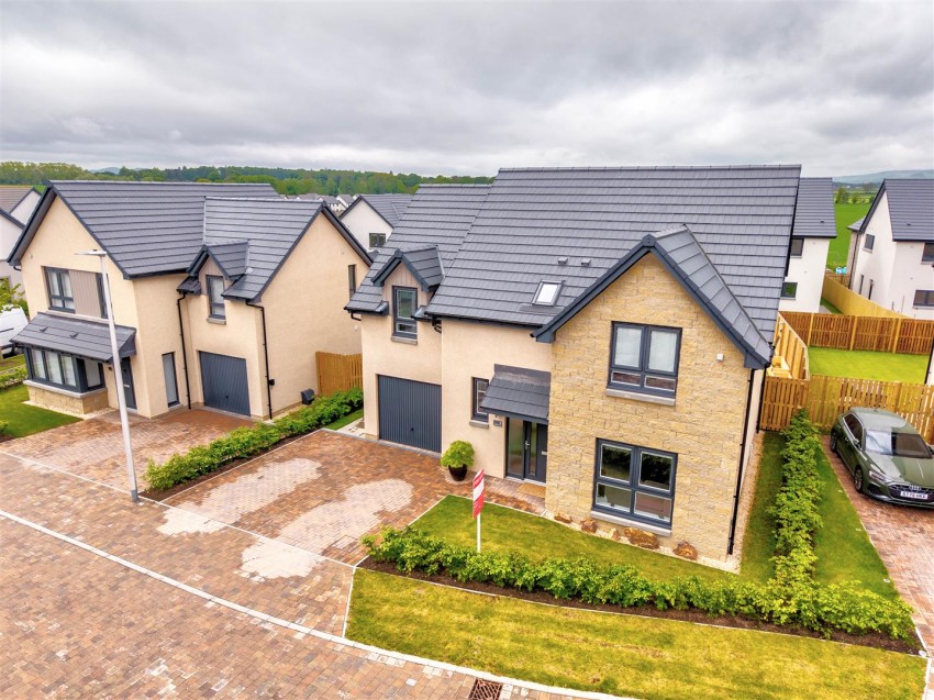 Images for Grayburn Loan, Dundee